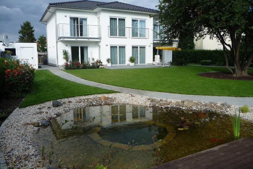 Grosszuegige,Zetrumsnahe Wohnung Drážďany Exteriér fotografie